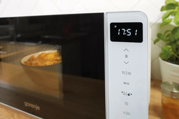 Kuchenka mikrofalowa Gorenje MO20A3X